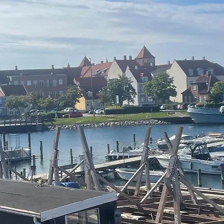 Havnehuset Кертеминне