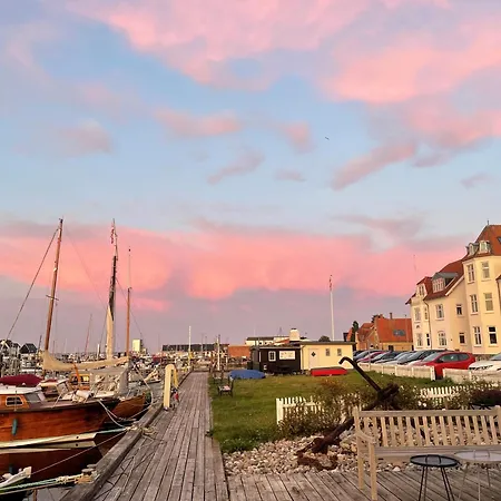 Havnehuset Кертеминне